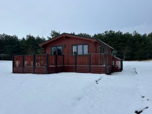 Chalet 29 - exterior in the snow